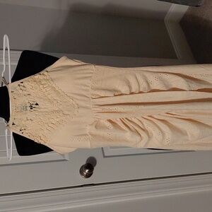 Elegant Cream Lace Dress